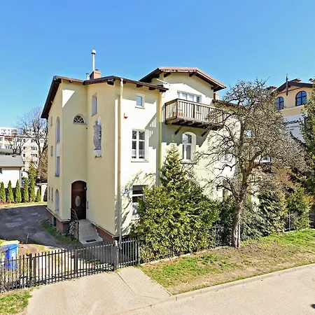 Topos Apartament Lejlighed *